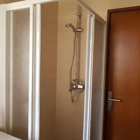 Lejlighed Rez-de-jardin 3 A S'agaro Dans Maison Individuelle Caserío Bufagañas