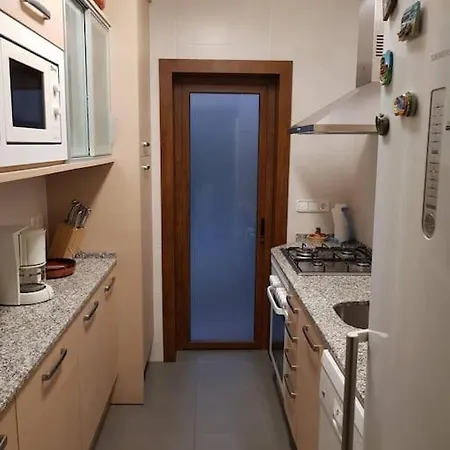 Apartment Rez-de-jardin 3 A S'agaro Dans Maison Individuelle *