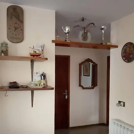 Rez-de-jardin 3 A S'agaro Dans Maison Individuelle *