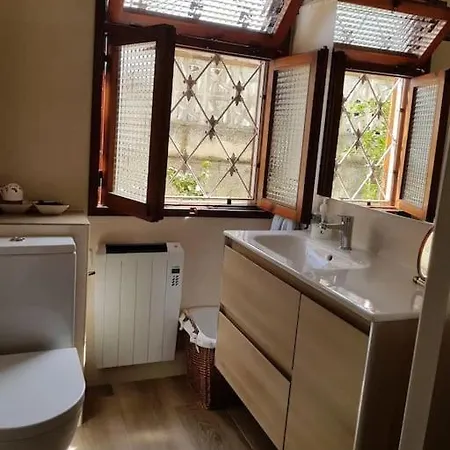 Rez-de-jardin 3 A S'agaro Dans Maison Individuelle *